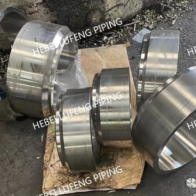 Forged duplex stainless steel A182 F51 (S31803) nozzles for DSS pressure vessels